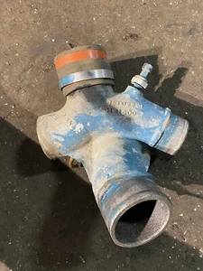 Used Intake Manifold International T444 (1834199C1 - Picture 1 of 3