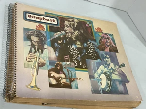 RARO CIMELI WRESTLING ANNI 80 STELLE E CANTANTI DEL CINEMA ANNI 80  - Foto 1 di 7