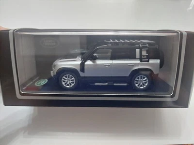 1/43 LAND ROVER DEFENDER 110  TSM - Image 1 of 4