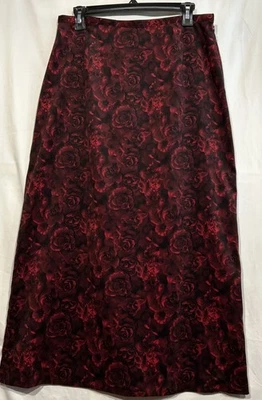 Roses Holiday Officecore Maxi Skirt Sz 10 Petite Shades of Black & Red Roses - Image 1 of 4