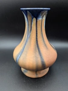 Jarrón de cerámica artística belga vintage, marrón con esmalte por goteo azul, Faiencerie Thulin - Imagen 1 de 8