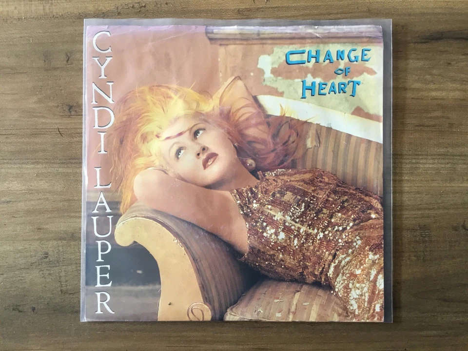 CYNDI LAUPER ‘Change Of Heart’ b/w ‘Witness’ 7” Pic Sleeve Vinyl Record 1986 Foto 1 de 1