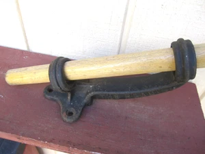 antique cast iron wall flag holder 1-1/2" hole heavy duty THE READING - Picture 1 of 7