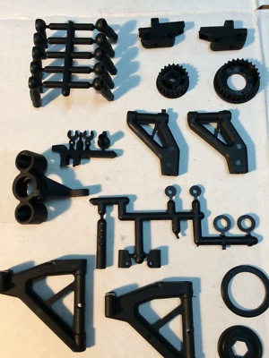 Stock lotto Kyosho 1/10 v one rrr per automodello scoppio vari 1:10 - Immagine 1 di 4