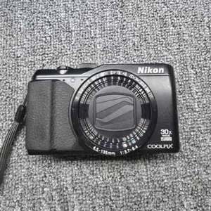 Nikon CoolPix S9900 Compact Digital Camera 16MP Full HD 30x Zoom Kit - 90% New - Picture 1 of 5