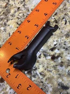 CUBIERTA CABLE ESPEJO RETROVISOR HONDA ODYSSEY AJUSTABLE 3-1/5 X 5-1/2 PULGADAS  Foto 1 de 4