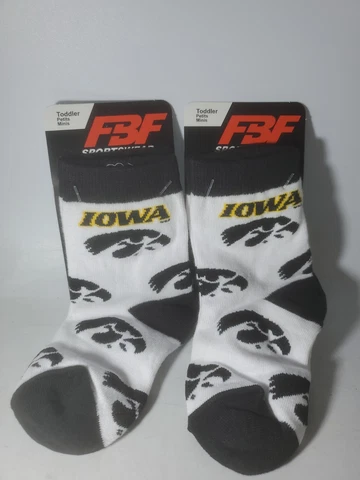 Iowa Socks Size Toddler 3-8 NEW 2 PAIR Cover