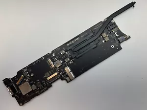 MacBook Air 11" A1465 2014 i5 1.4GHz 4GB RAM Logic Board 820-3435-B *FOR PARTS* - Picture 1 of 5