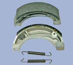Honda XL185S front or rear brake shoes (1980-1982) pair, new, H304 style - Picture 1 of 1
