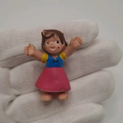 Vintage 70er Heidi PVC Figur – ohne Taurus Schriftzug, Kreisprägung, Heimo? - Bild 1 von 4