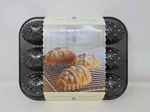 Williams Sonoma Decorated Egg Pan Unique 3 Shapes Baking  - Picture 1 of 3