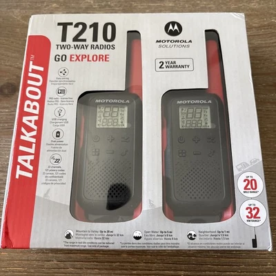 Motorola T210 two way radios - Image 1 of 4