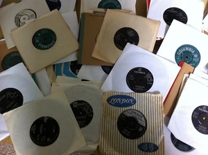 Nice Lote 100 1950 / 60s 17.8cm Vinilo 45s Elvis, Cliff ,Orbison,Searchers, - Bild 1 von 1