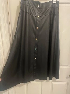 Saia Midi Philosophy Preta Couro Sintético Tamanho P Nova Sem etiquetas - Imagem 1 de 4