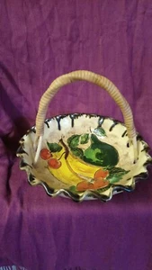 Cuenco de cerámica, cesta, fruta - Imagen 1 de 5