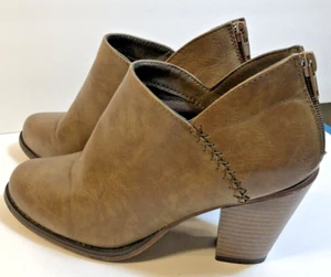 Botines Mata para mujer talla 7 marrón cremallera trasera en excelente estado tacón 2,5 pulgadas usados en excelente estado - Imagen 1 de 7