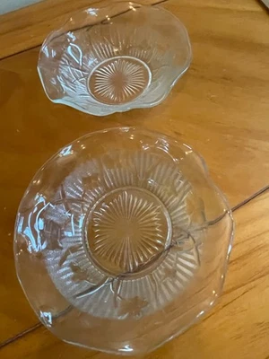 2 cuencos de postre o frutero vintage de vidrio de la depresión Jeanette iris y espiga #3 Foto 1 de 4