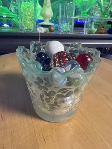 4505 Votive Candle Holder Scalloped Rim Etched Glass With 40+ Glass Marbles - Picture 1 of 2