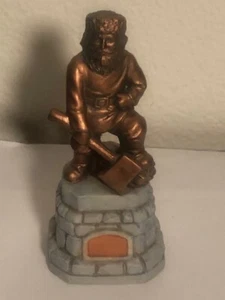 Lefton Colonial Village Silas Notfel Statue Figur 1995 - Bild 1 von 6