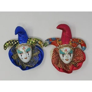 Vintage New Orleans Mardi Gras 1Red 1Blue Jester Head Clown Magnet - Picture 1 of 5