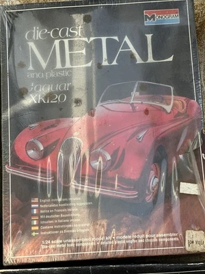 JAGUAR XK120 ROADSTER 1:24 MONOGRAM DIE-CAST / PLASTIC MODEL KIT *BOXED & SEALED - Image 1 of 4