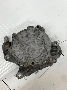 Bomba de vacío 2,0 L DIESEL 03L145100F VW PASSAT 14 15 - Imagen 1 de 2
