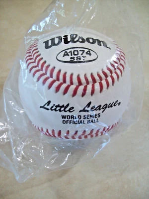 NUEVO Wilson A1074 SST Serie Mundial de Pequeñas Ligas de Béisbol Foto 1 de 2