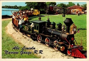 Carlsbad, NM New Mexico ABE LINCOLN MINIATURE RAILROAD TRAIN & LAKE 4X6 Postcard - Picture 1 of 2