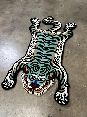 Tibetan Tiger Rug - Green - 3x5 FEET - Hand Tuffed 100% Wool  - Image 1 of 4