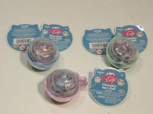 3 Kitten Catfe Meowble Yarn Ball Mystery Teacup Friendship Bracelet Charm NEW - Picture 1 of 3