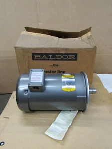 NEW BALDOR MOTOR VM3615T-5 184TC FRAME 5 HP 3PH 575V 1725RPM - Picture 1 of 5