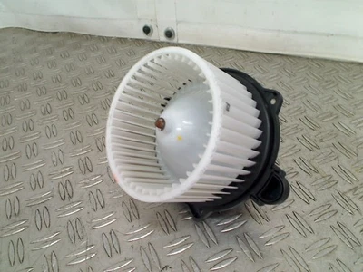 VENTILATEUR DE CHAUFFAGE Hyundai i10 (F5) 2012 971130X000 - Photo 1/2