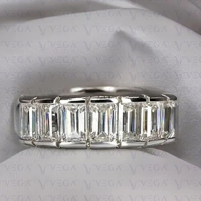 Banda de compromiso de diamantes HPHT creados en laboratorio esmeralda de 3 quilates platino macizo 950 pt Foto 1 de 4