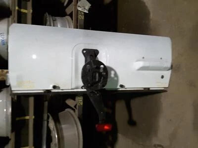 Used Rear Cargo Door Door Assembly Back fits: 1994 Geo Tracker removable top Rea Foto 1 de 4