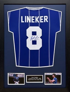 CAMISA ENMARCADA GARY LINEKER FIRMADA LEICESTER CITY 1984 VIENE CON CERTIFICADO DE AUTENTICIDAD Y PRUEBA - Imagen 1 de 4