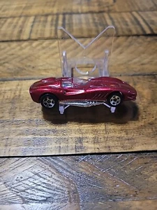 1999 Hot Wheels. Design by TOM MEADE. Red. 1:64 C181 - Picture 1 of 5