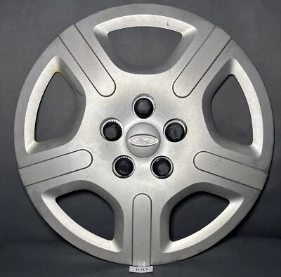 UNA cubierta de rueda tapacubos Ford Freestar 7039A 2004-2007 16" OEM # 3F2Z-1130-AB USADA Foto 1 de 4