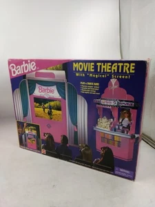 Muñeca Barbie vintage nueva de colección juego de cine con snack bar 1995 Mattel - Imagen 1 de 5