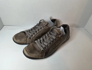 Prada Sport Two Tone Leather Low Top Sneakers Size 8.5 US - 41-42 EU 4E1835 - Picture 1 of 5
