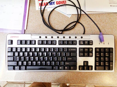 Vintage Compaq Keyboard, US Model 9009, PS/2, 104 keys, Tested, Works - Image 1 of 4