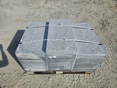 Gehweg GRANITPLATTEN / Striegauer granit /SONDERPREIS  40x80x8 / 60Euro/M2 - Bild 1 von 4