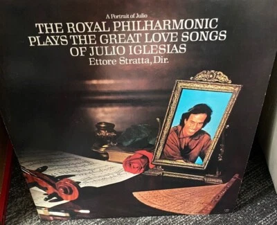 THE ROYAL PHILHARMONIC PLAYS GREAT LOVE SONGS OF JULIO IGLESIAS Vinyl LP -  Mint Foto 1 de 4