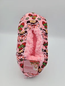 Strawberry Shortcake Fuzzy Bubba Slipper Socks - Shoe Size:13-4-( Size M-L) - Picture 1 of 11