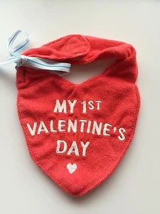 Baby Kid MY FIRST VALENTINE'S DAY heart Red Feeding Bibs Apron Photo taking Prop - Picture 1 of 7