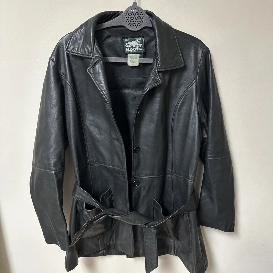 Chaqueta Abrigo Vintage Roots Canada Mujer Cuero Negro Talla 1 Bolsillos Cinturón Corbata Foto 1 de 4