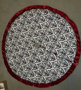 Weihnachtsbaum Rock rot Rüschen Samt schwarz Paspelierung DAMAST schwarz/weiß Ausbrenner Glitzer - Bild 1 von 14