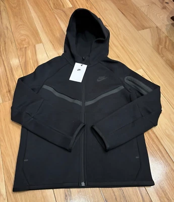 Nike Sportswear Big Kids Tech Fleece Hoodie Black HV8695 010 KIDS SMALL - Image 1 of 4