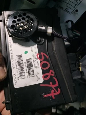 MÓDULO DE CONTROL CHASIS CT4T14B673AE 2012-2014 FORD EDGE Foto 1 de 4