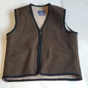 Vintage Pendleton Mens Vest Fleece Lined 100% Virgin Wool Brown Zip Medium - Picture 1 of 8