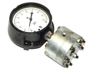 AMETEK USG PRESSURE GAUGE 0-10 PSI BOTTOM MOUNT - Picture 1 of 1